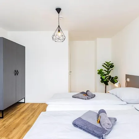 Apartment Glueck Auf Kaiserstrasse Muelheim