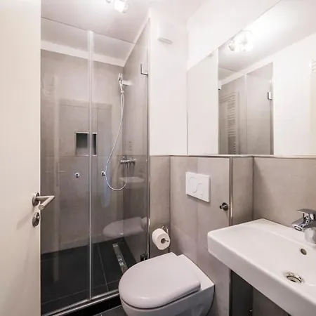 Glueck Auf Kaiserstrasse Muelheim Apartment