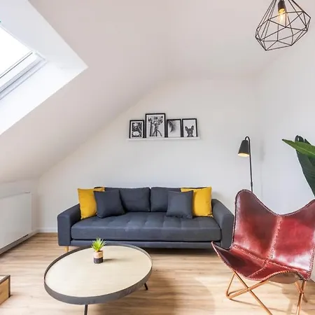 Apartment Glueck Auf Kaiserstrasse Muelheim