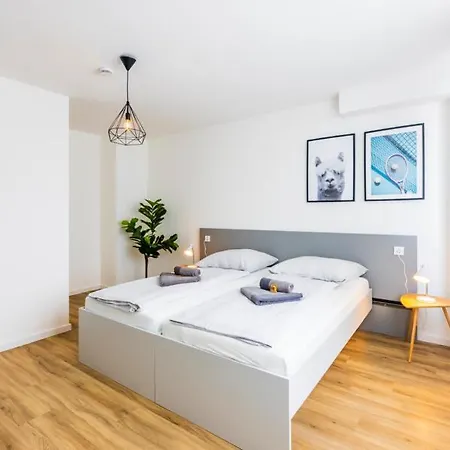 Glueck Auf Kaiserstrasse Muelheim Apartment